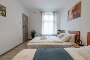 Zabrze City Comfort Rooms by BookingHost