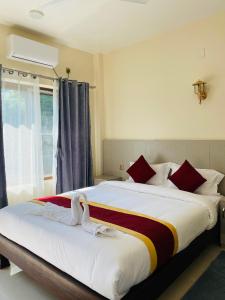 Tiffin Home and Restaurant