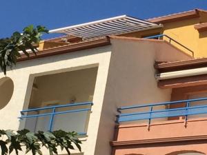 V0382 - Appart 6 couchages en front de mer dans résidence avec piscine