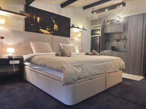 Auberge Nostradamus, Appartement 5