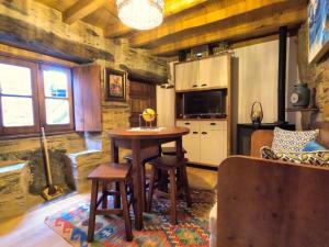 Casa do Talasnal by Refúgio ao Luar