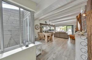 830 La Villa - Heated pool with removable bottom