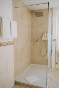 KAROLINGERHOF - Mosel