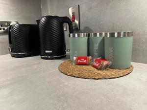 Urban City Centre Apartment 1 Private Parking