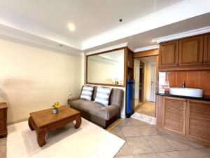 View Talay 6 Close to Central Beach