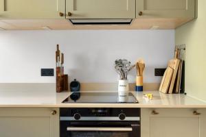 Marylebone Gem • Elegant Two-Bedroom Duplex