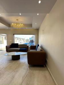 Duggar Haveli Hotel & Restaurant