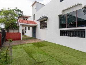 Bubble Nest Villa by Palette Homes | 2BHK | Jacuzzi | Pool | Lonavala