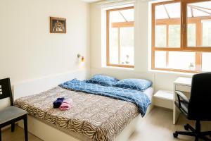 Cozy Nest with Glass Veranda