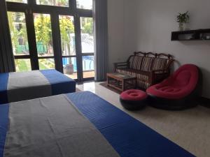 Indunil Family Residence With Pool Hiriketiya