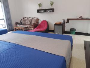 Indunil Family Residence With Pool Hiriketiya