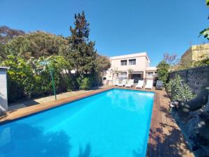 Villa T6, 10 couchages, front de mer, piscine, Saint Pierre la Mer