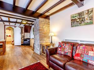 2 Bed in Winster 81043