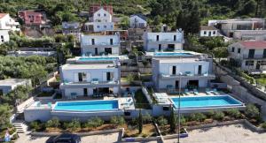 Luxury Blue Villas Vis