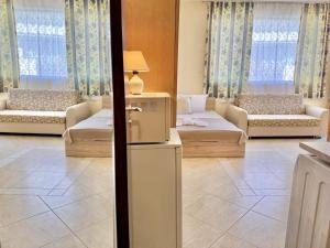 Sunny Sea - Menada Apartments