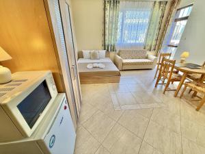 Sunny Sea - Menada Apartments