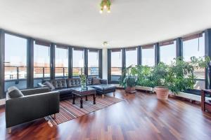 The Danziger, 2 unique roof top units in PrenzlauerBerg, group & family friendly, from 2 up to 7 Guests