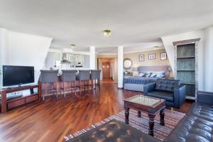 The Danziger, 2 unique roof top units in PrenzlauerBerg, group & family friendly, from 2 up to 7 Guests