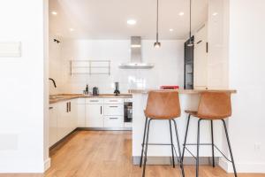 Elegant Apartment with Terrace and Pool REMS