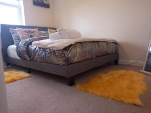 2 Bed - Sleeps 4 - Free Parking