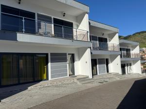 D - DELIGHTFUL Cottage