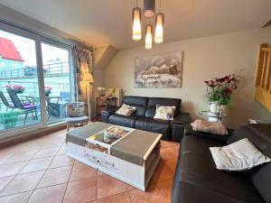 Le Charming duplex lumineux avec balcon, terrasse ensoleillée & parking