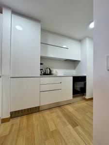 Luxury Apt - Vista al lago y amenities premium