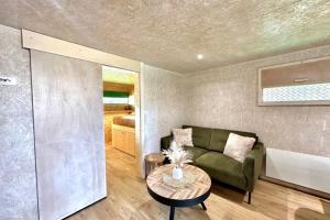 Les 1000 Ailes-Expérience Unique dans une Hutte