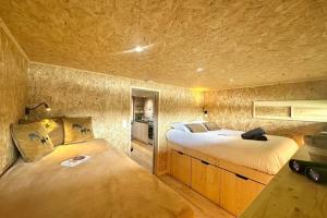 Les 1000 Ailes-Expérience Unique dans une Hutte