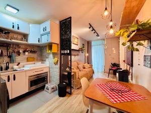 Ap completo com ar e garagem coberta próximo ao metrô