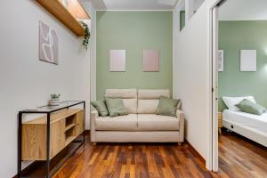 Vivilo Collection - Astura Modern Apartment