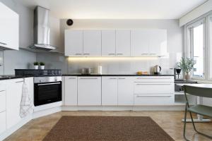 Arctic Sky Apartment