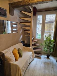 T2 charmant avec mezzanine au cœur dAix