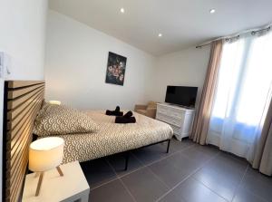 Le Lux, Moderne - Garage - Terrasse - Clim