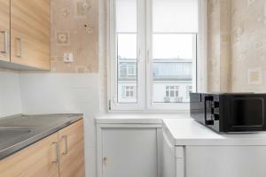 Bright Studio Władysława IV in Gdynia Centre by Noclegi Renters