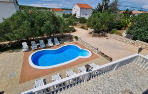 2 Bedroom Amazing Apartment In Rab