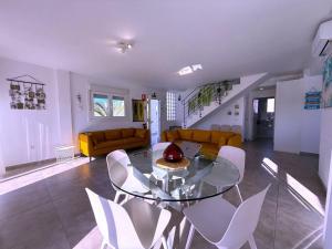 Villa 6- Pink Princess - Private Heated Pool