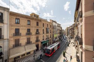 ChezmoiHomes PATIO de SOMBRA Urban Suites