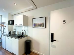 UrbanFlat 205 - Beautiful Studio in the center of Paris