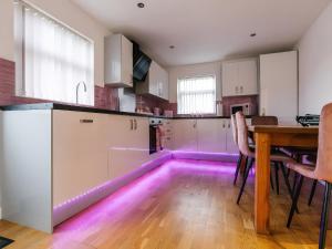 James Ville Marina Lodge 23