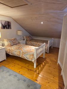 Sues Loft Cottage Accommodation