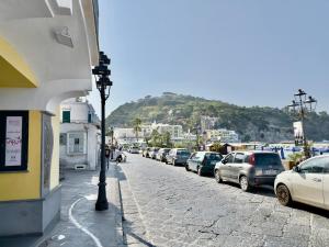 Beachfront Gem - Lacco Ameno