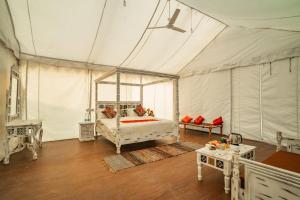 Mayara Fort Luxury Camp