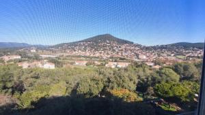 Haut de maison T3 sur Jardin - Carqueiranne