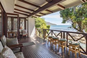 3 Bedroom Bungalow on the Rocks