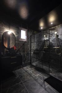 Lôuve-Moi Love Room & Spa