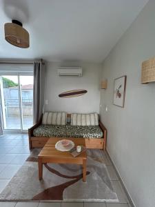 Joli appartement résidentiel plage et piscine
