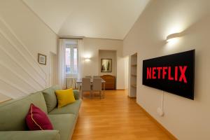 Bartolo 40 - Historic Centre Apt - ItalyWeGo