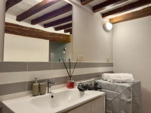 Bartolo 40 - Historic Centre Apt - ItalyWeGo img26