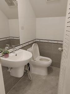 The lake Townhouse 3BR 3BA